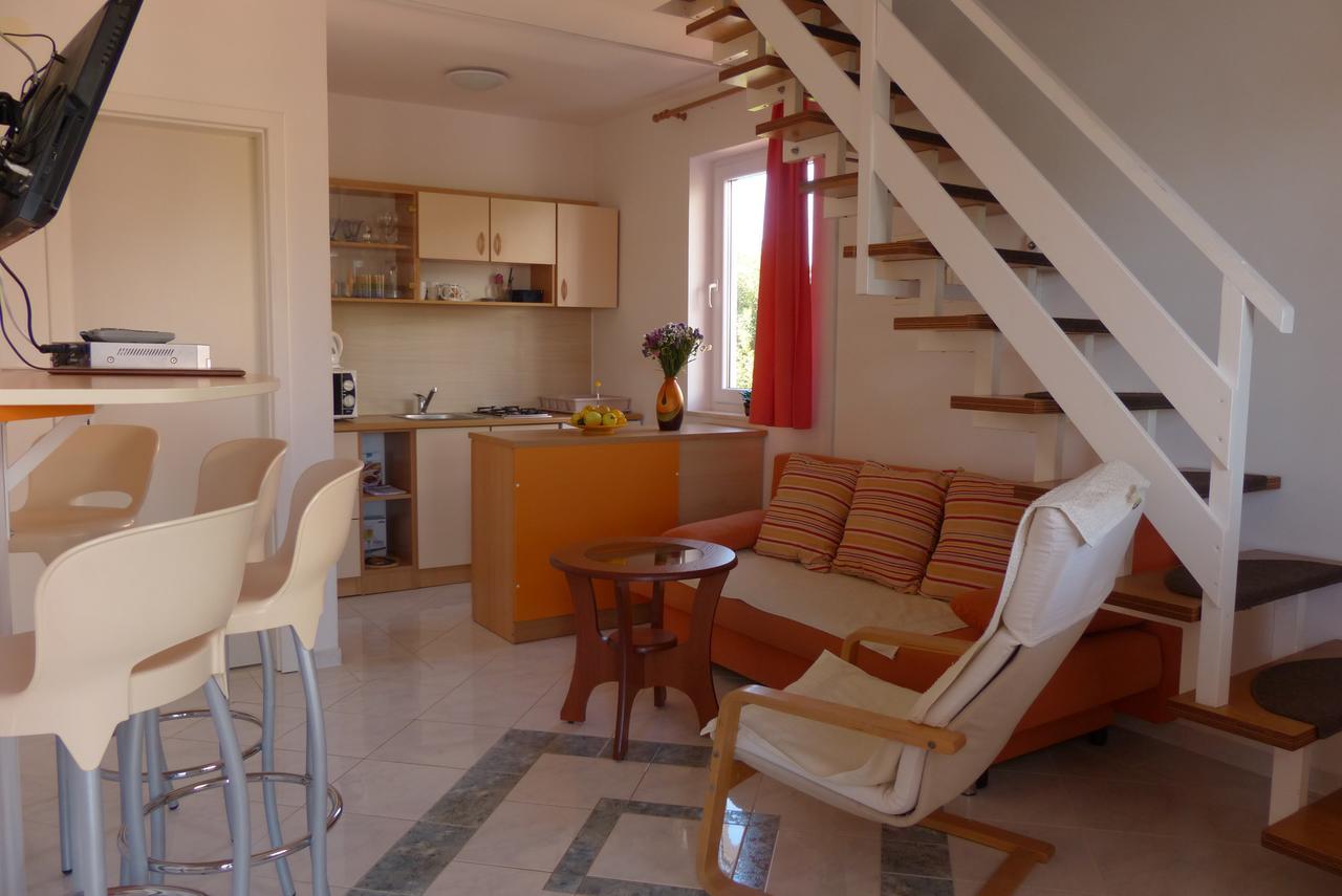 Apartment Petar Sukosan Bagian luar foto